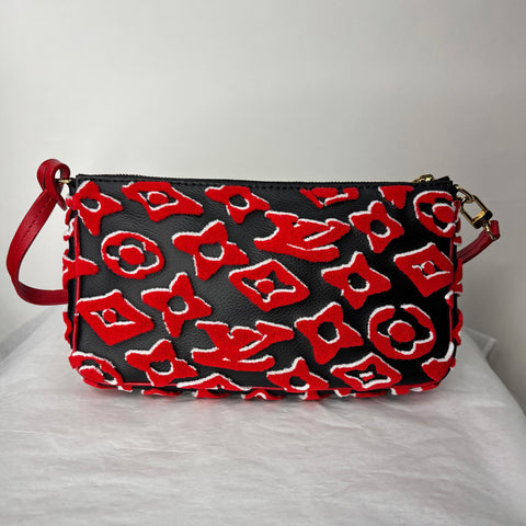 NEW LOUIS VUITTON X UF Tufted Monogram Pochette Black Red