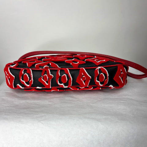 NEW LOUIS VUITTON X UF Tufted Monogram Pochette Black Red