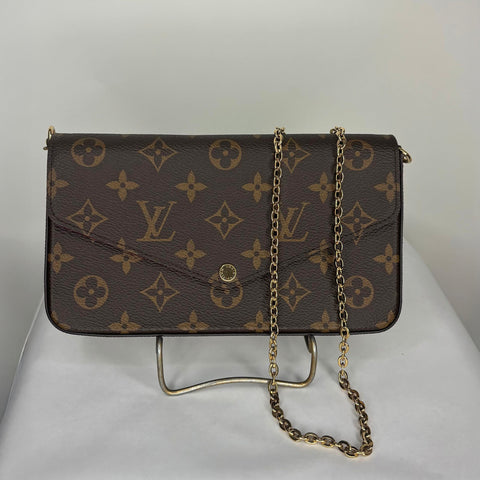 New Louis Vuitton Pochette Félicie  Fuchsia