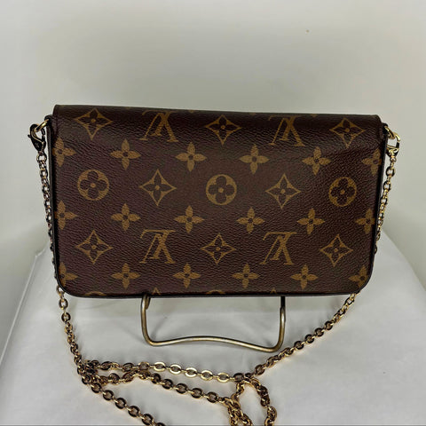 New Louis Vuitton Pochette Félicie  Fuchsia